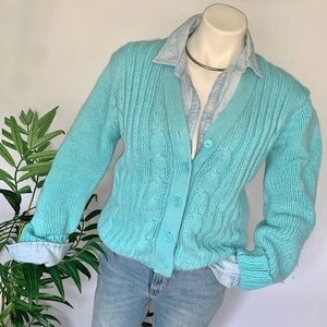 b l u e :: Vintage Granny Cable Knit Braided Cardigan Sweater